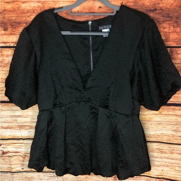 Black Top - Picture 8 of 16